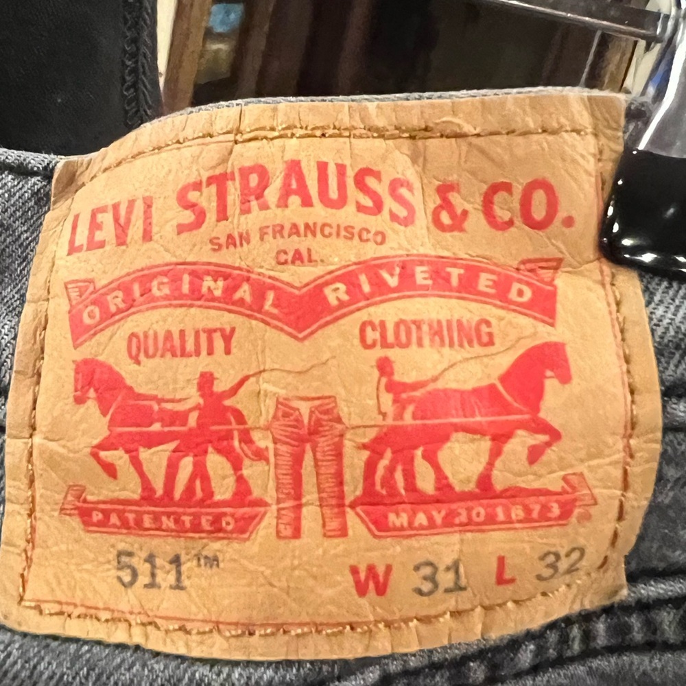 Levi's Men's Charcoal Black Slim Jeans